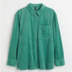Dividend-Green Corduroy Button-Up Shirt size Medium